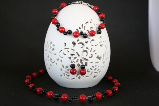Set-Glasperlen rot-schwarz