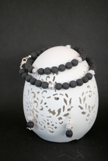 Halskette Lavaperlen mit Strassperlen