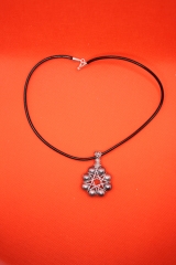 Perlenanhänger in Sternenform