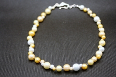 Glasperlenkette in Gold