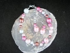 Glasperlen Armband in rosa