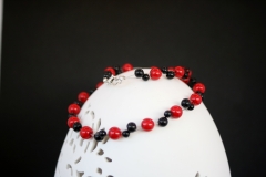 Glasperlen-Armband rot-schwarz