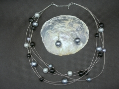 Glasperlen-Set silber