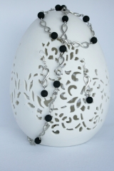 Lavaperlen-Ohrringe mit Infinity