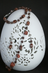 Glasperlen-Halskette dreireihig in Kaffeebraun