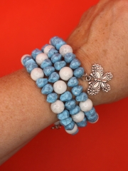 Armband mit Acrylperlen in Türkis und Howlith